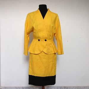 GAI MATTIOLO Vintage 90s skirt suit, yellow skirt suit, linen skirt suit, linen skirt set, 80s skirt suit, designer skirt suit