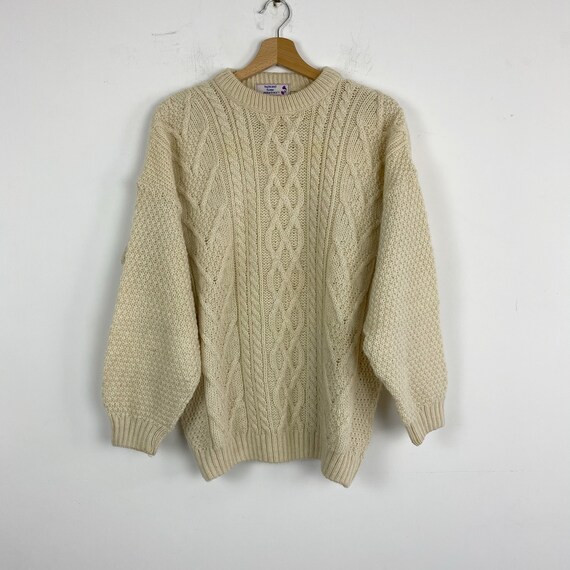Vintage knit ivory wool sweater