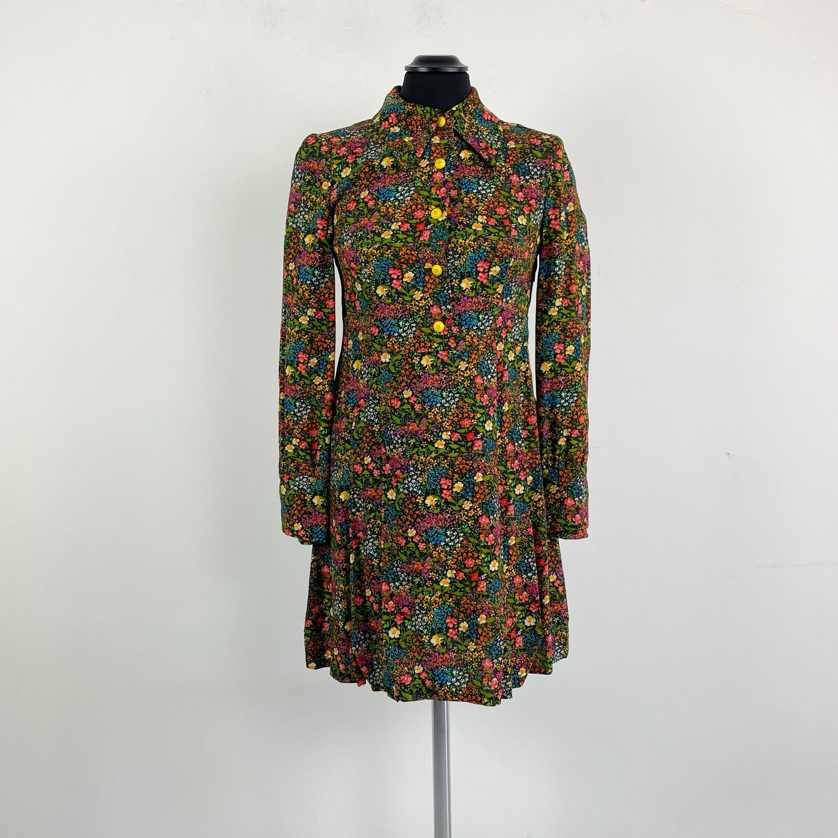 Vintage 70s Floral Dress Shirt Dress 
