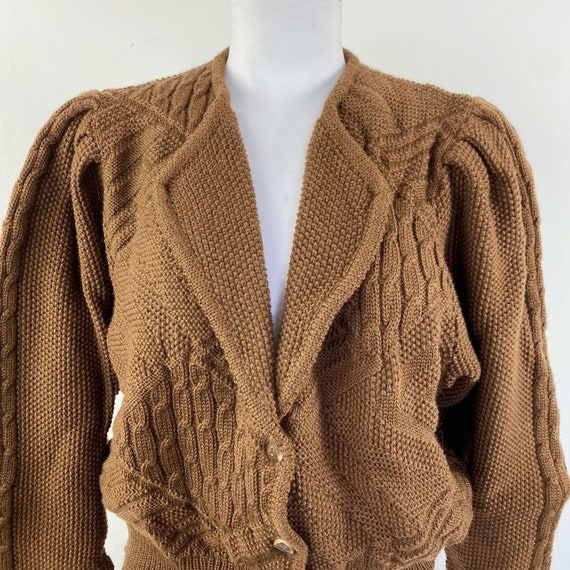 Cardigan tirolese in lana marrone - image 4