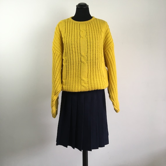 Vintage pleated blue skirt, navy blue skirt, pleat