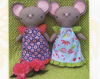 Mouse plushie pattern.    Monty & Moo