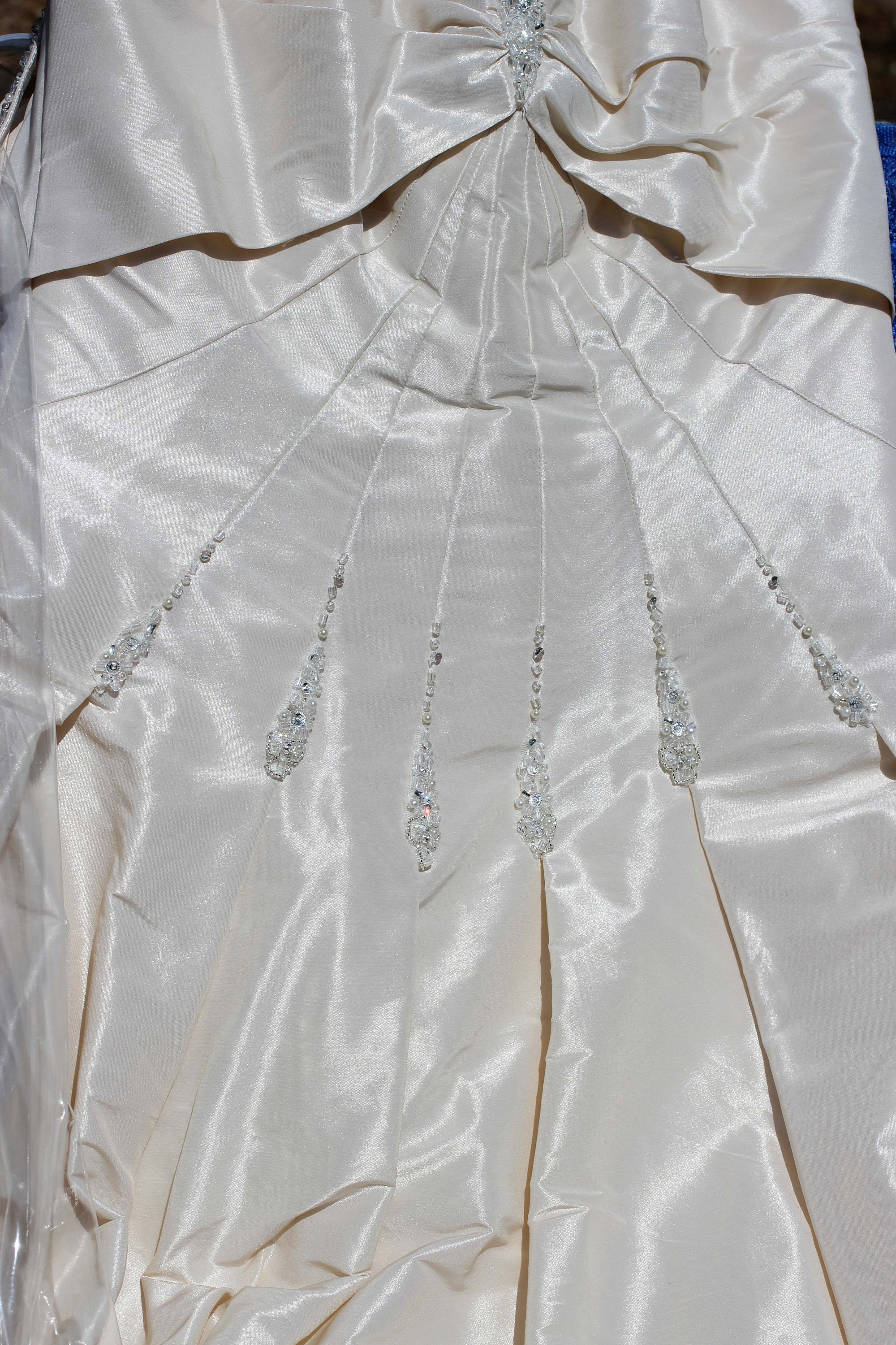 New With Tags Maggie Sottero's French Taffeta Bridal - Etsy