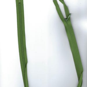 Cremallera invisible YKK de 22", cremallera de nailon para vestido n.° 2 528 clover