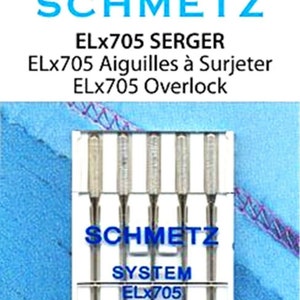 Może przedstawiać: Opakowanie igieł do owerloka SCHMETZ ELx705. Opakowanie zawiera logo SCHMETZ i tekst "ELx705 SERGER, ELx705 Overlock". Igły w rozmiarach 80/12 i 90/14. Opakowanie jest białe z niebieskimi akcentami.