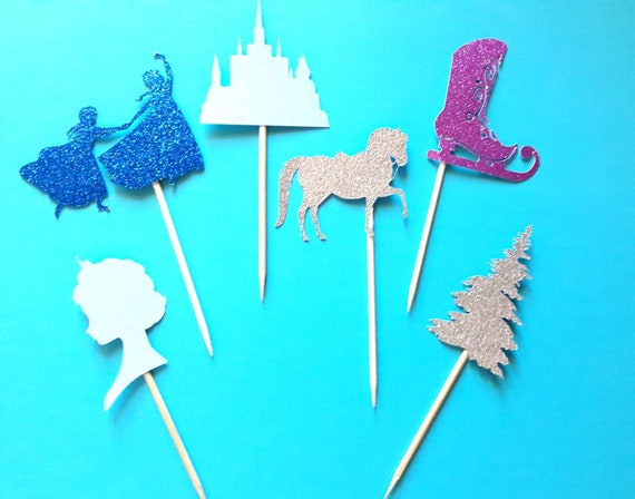 Frozen Cupcake Toppers. Frozen Birthday. Frozen Theme. Frozen Cupcake Picks. Frozen Birthday Party. Elsa ans Anna Cupcake Toppers Il_570xn
