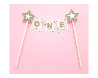 Twinkle Twinkle Little Star Cake Topper. One. Pink and Gold First Birthday. Stars. Girls 1st Birthday. One Cake Topper. 1 Cake Topper