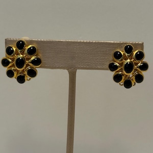 Vintage Gold Tone & Black Enamel Clip On Earrings