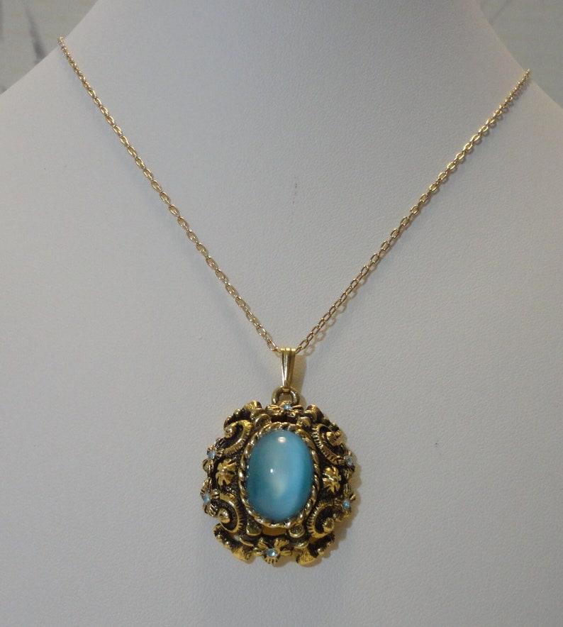 Rare 1971 Sarah Coventry Czarina Pendant Necklace - Etsy