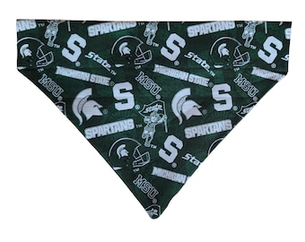 Over the Collar Dog Bandana, Michigan State University Slip On Pet Scarf, Sparty The Spartan Bandana, Michigan State Pet bandana