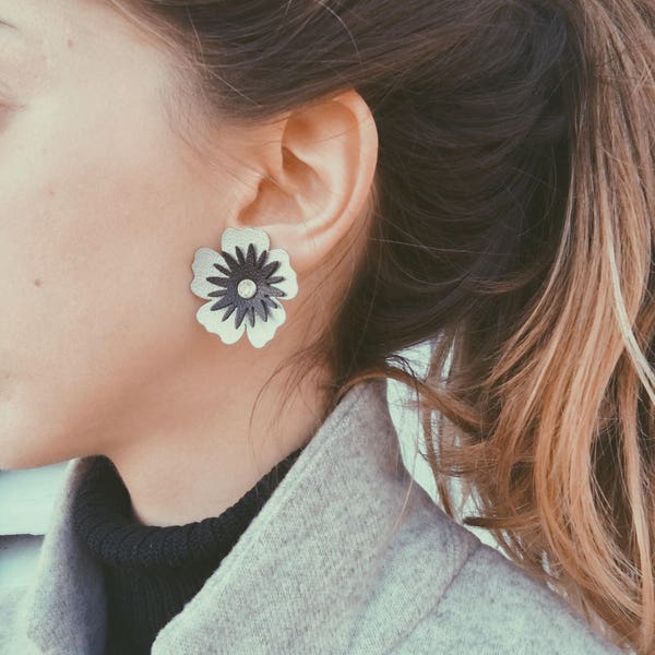 Anemone earrings - customizable faux leather earrings