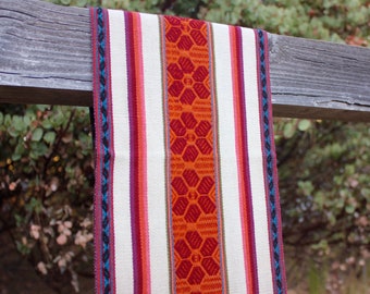 Andean Scarf, Alpaca Wool, Natural Dyes - Traditionally Loom-Woven in the Local Fashion of the Peruvian Andes