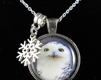 Snowy Owl 3/4" Mini Photo Pendant  - 18" necklace - perfect gift