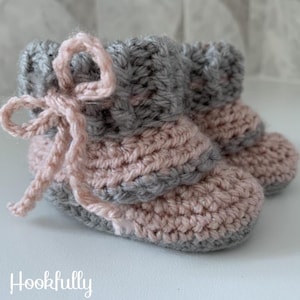 PDF Crochet Pattern | Baby Booties | Crochet Shoes for Babies | Modern Slouch Baby Boots | Easy DK Cuff Boots with Laces | 3 Baby Sizes