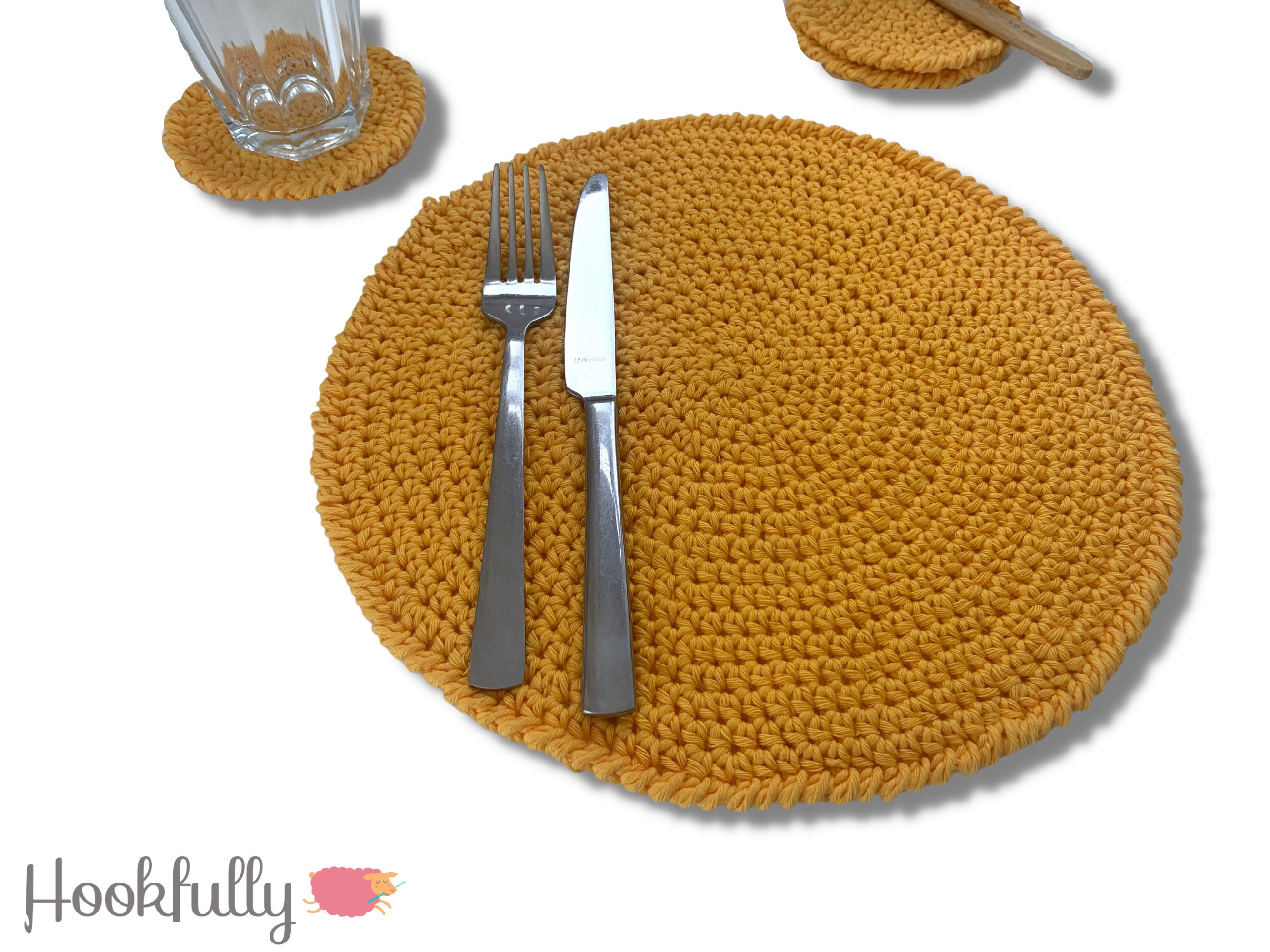 40 Beautiful Circle Crochet Patterns To Make For Your Home 19 Crochet Pattern Easy Circle Coasters and Placemats Round
