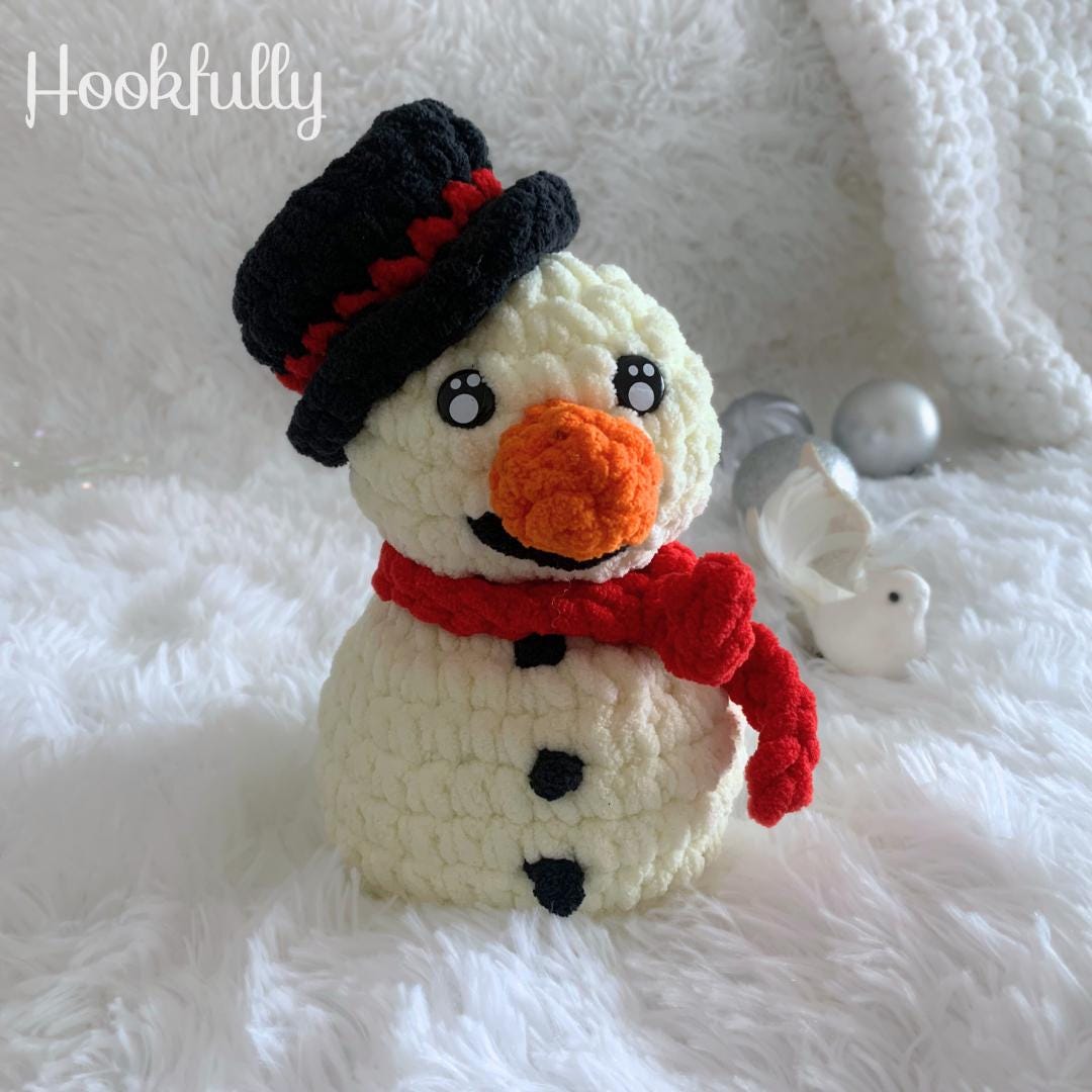 36 Jumbo Yarn Crochet Patterns for Cozy Gifts, Home Decor, and Easy Quick Makes 11 Crochet Pattern Easy Snowman Amigurumi Toy Super Bulky