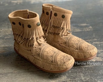 Moccasin Fringe Boots by Merche Mariposa