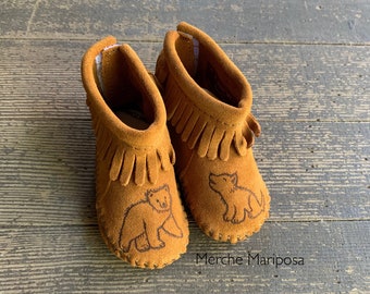 Baby Moccasins Booties by Merche Mariposa