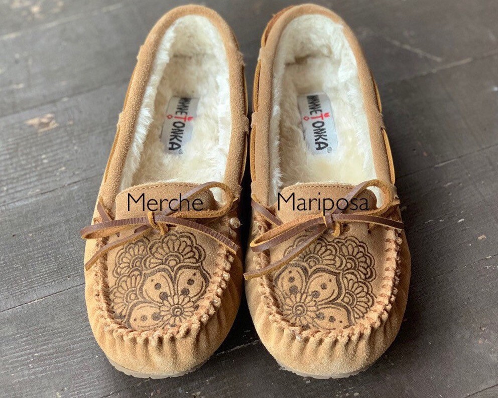 ontwerp door Merche Mariposa Schoenen damesschoenen Instappers Mocassins Inheemse Made Moccasin Slippers 