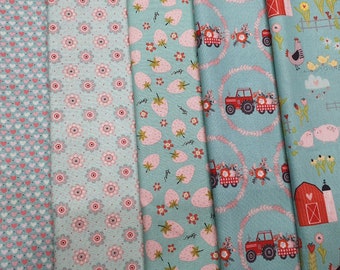 Heart Belongs To Farmer Fabric 100% Cotton - Quilting - Sewing - Patchwork - English Paper Piecing