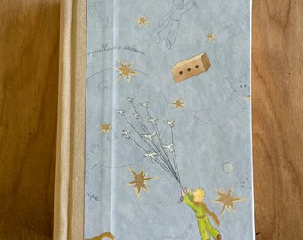 Reading journal - The Little Prince - holds 128 book titles