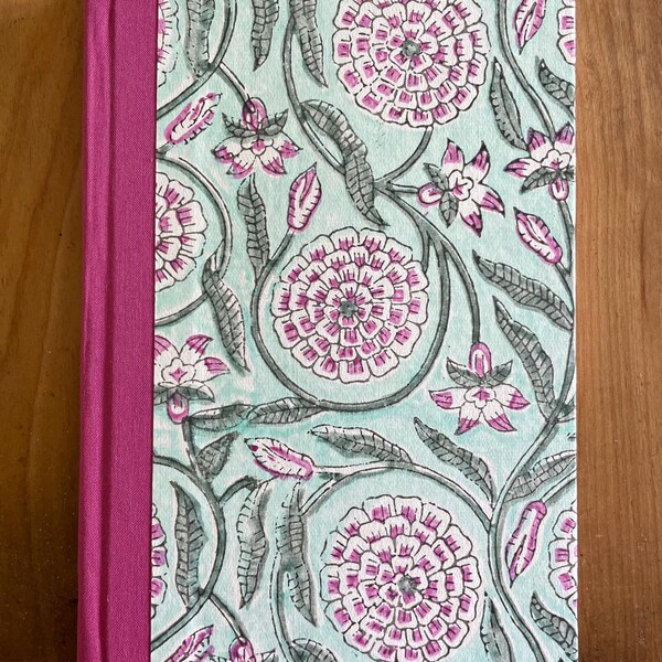 Blank Journal and Sketchbook -  Pink flowers in the garden - 128 pages  (large)
