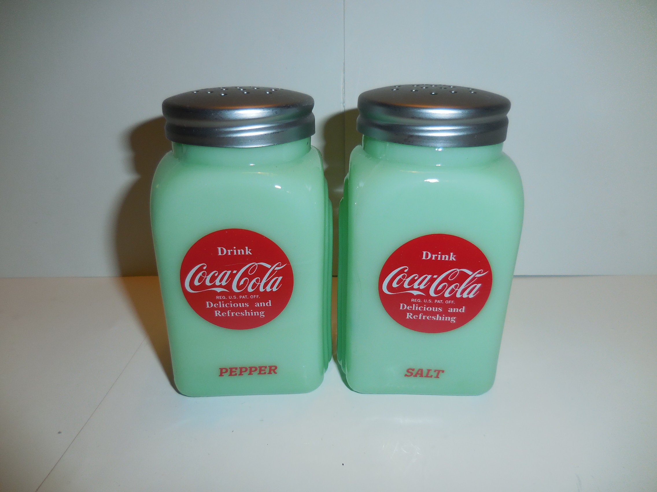 CocaCola Salt and Pepper Shaker Jadeite Glass 004 Give you more