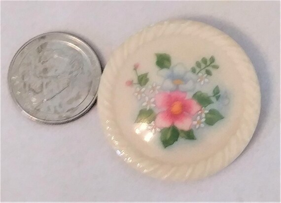 Vintage Avon Cream Spring Bouquet Porcelain/Ename… - image 2