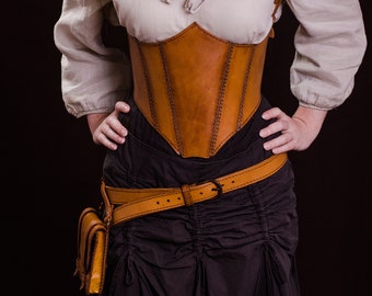 Leather Corset Set - Corset, belt, pouch, leather necklace  - Handmade - Medieval Dress - Cosplay - Steampunk - LARP - Renaissance fair