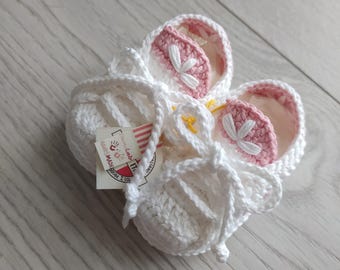 Buciki dziecięce robione na szydełku, buciki dziecięce, prezenty na baby shower, chrzciny, przyjęcia ciążowe, buciki dziecięce premium, buty sportowe dla dzieci