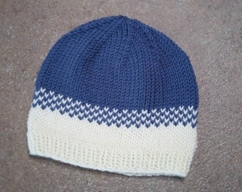 Two-tone newborn hat ready for shipping 0-3 months