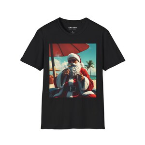 Kraken Designs: Christmas in Miami - Unisex T-Shirt