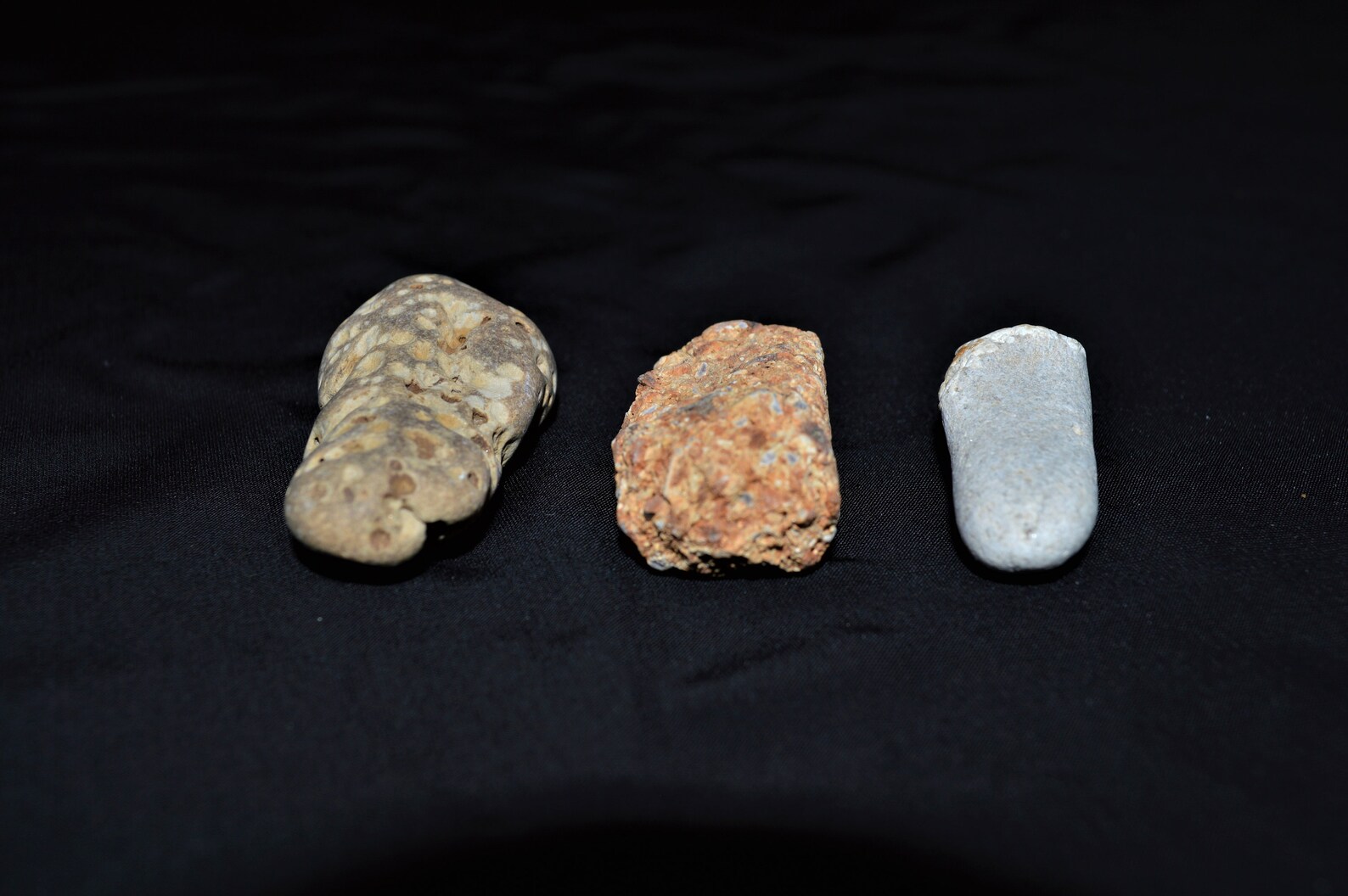 Set of 3 Finger Rocks With Fossil and Holeslong Rocksskinny - Etsy