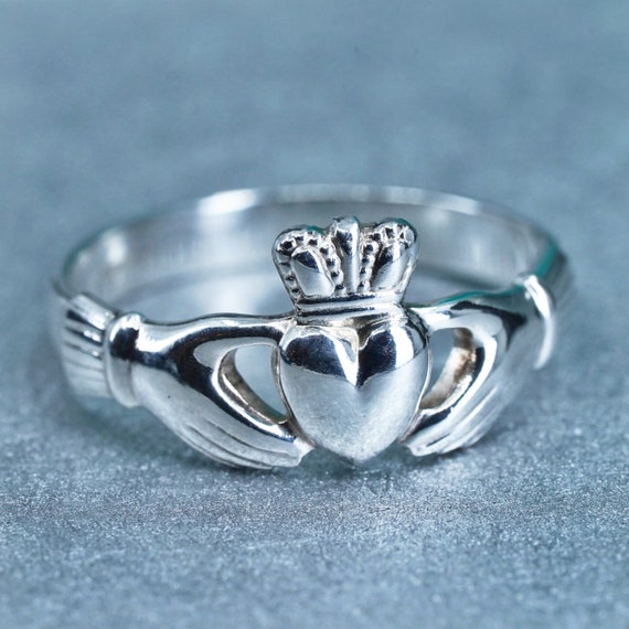 Solvar claddagh ring deals