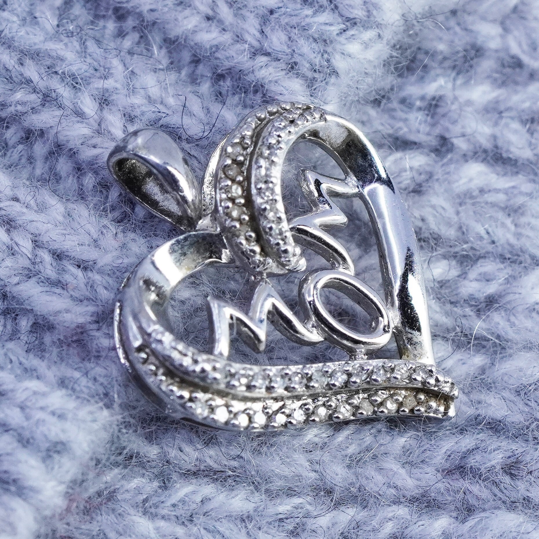 Vintage Sterling 925 Silver Heart Pendant With Cluster Vintage Sterling 925 Silver Heart Pendant With Cluster