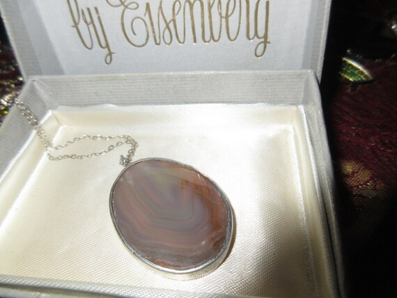 Beautiful quality Vintage Scottish sterling silver grey brown agate pendant necklace