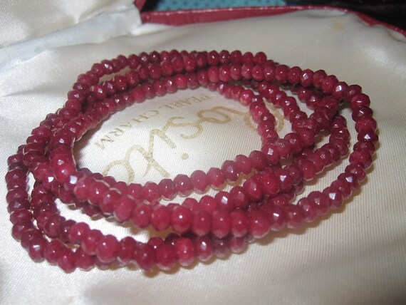 Attractive 4 mm natural red ruby stretch  bracelet  to fit 7 - 7.5 inch wrist