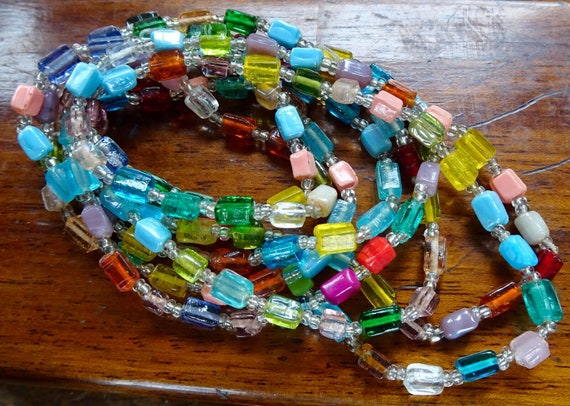 Beautiful vintage Deco long multicoloured glass  flapper necklace 58"
