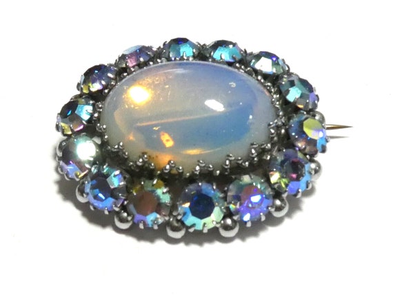 Lovely Vintage  Silver Blue Aurora Borealis Rhinestones & Moonglow Glass brooch