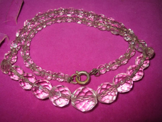 Lovely vintage wire threaded Deco clear facet cut glass bead necklace