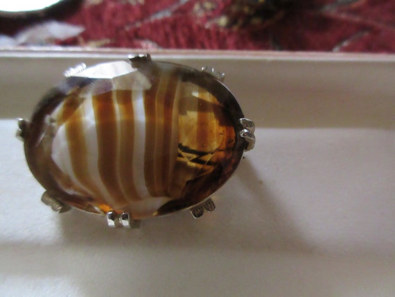 Lovely vintage  Scottish goldtone topaz banded  glass brooch