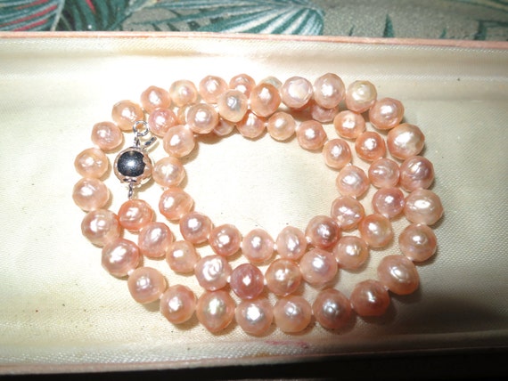 Lovely new handmade genuine 6.5 mm faceted freshwater apricot pearl necklace