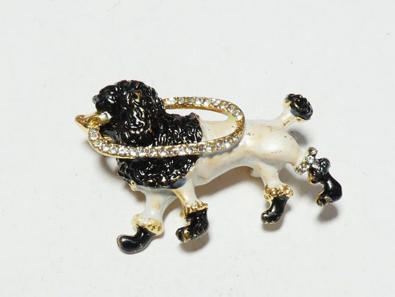 Charming Vintage goldtone enamel rhinestone poodle dog hoola hoop brooch