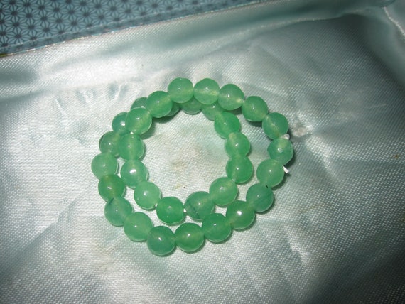 Lovely 6mm faceted green Adventurine stretch bracelet