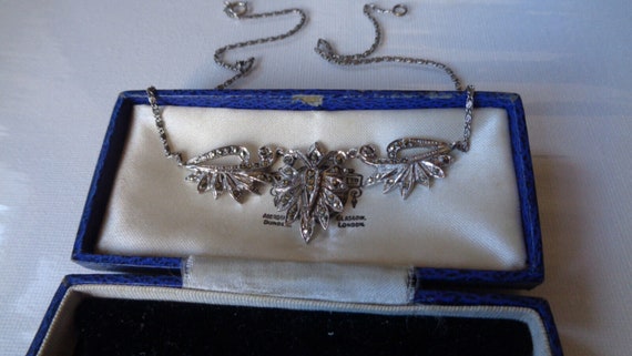 Attractive 1940s silvertone marcasite leaf neckla… - image 2