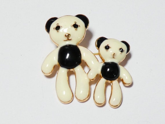 Cute vintage Goldtone Black Cream Enamel Panda Bear Teddy Bear brooch