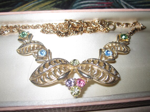 Beautiful  vintage goldtone Coro style multi colour rhinestone necklace