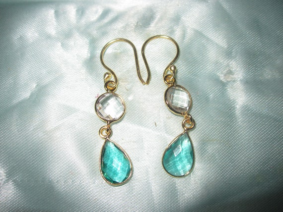 Faceted green Round and tear drop quartz green crystal Gold Plated Drop Dangle Earrings