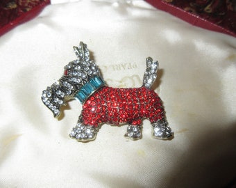 Lovely sparkly red rhinestone Scotty dog brooch