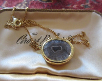 Beautiful polished solar quartz pendant goldplated necklace